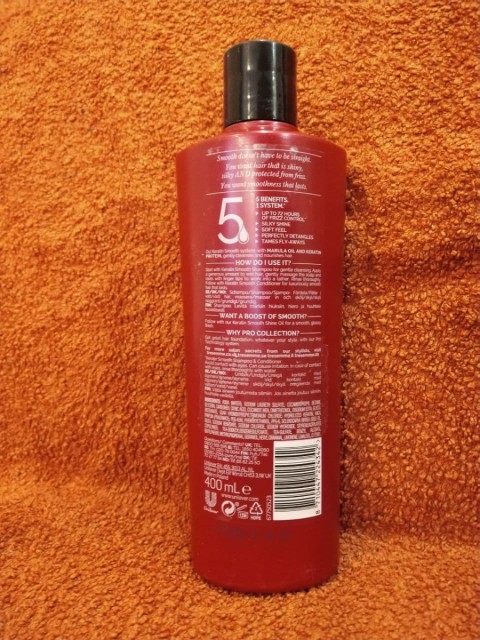 Шампунь Keratin Smooth TRESemme Pro Collection – отличный состав, хорошее промывание волос, улучшение состояния прядей