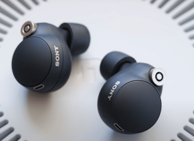 Лучшие наушники от Sony: обзор Sony WF-1000XM4