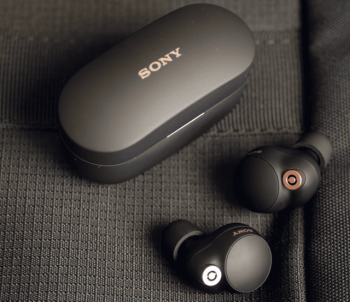Беспроводные наушники Sony WF-1000XM4