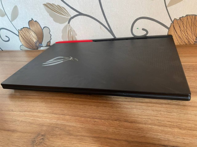 Asus ROG Strix с процессором AMD Ryzen 7 5000 серии – игровой ноутбук нового поколения, который станет желанным вариантом для любого геймера