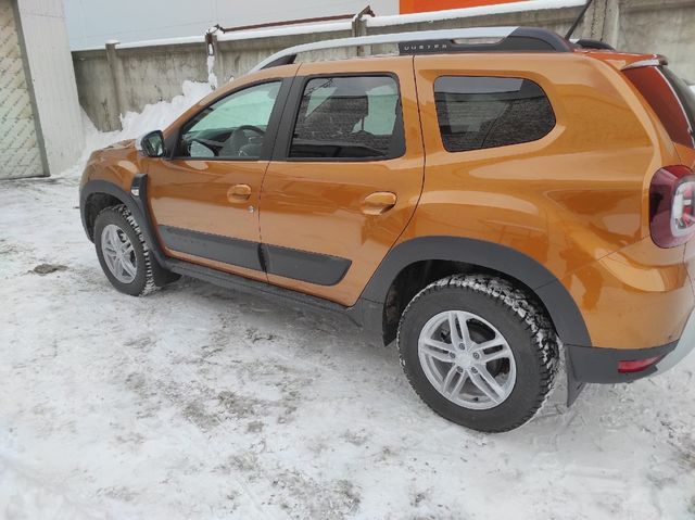 Обзор с живыми фотографиями на Renault Duster 2021
