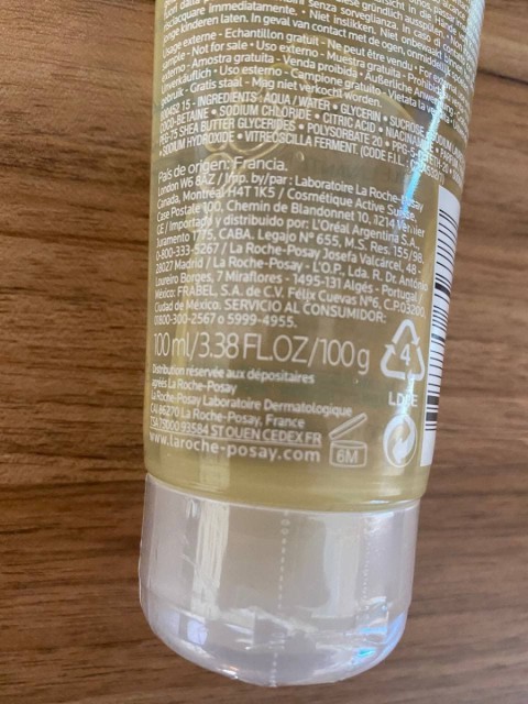 Липидовосстанавливающее масло для душа и ванны La Roche-Posay Lipikar Huile Lavante Relipidante Anti-Irritations 