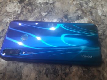 Смартфон Honor 20 Lite