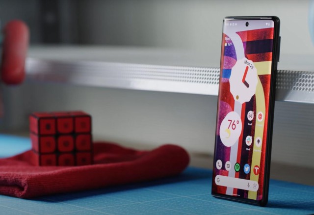 Купить или не купить: обзор Google Pixel 6