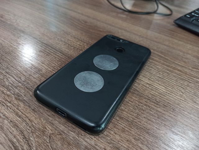 Смартфон Honor 7C
