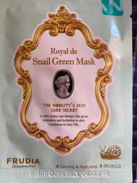 Welcos Frudia Royal de snail: особенности и нюансы использования омолаживающей маски