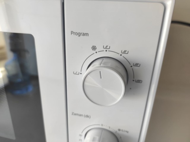 Обзор на микроволновую печь Beko MD 2610 