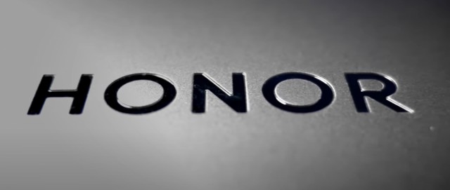 Среднебюджетный офисник с характеристиками топа: Honor MagicBook 16