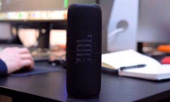 Портативная колонка JBL Flip 6