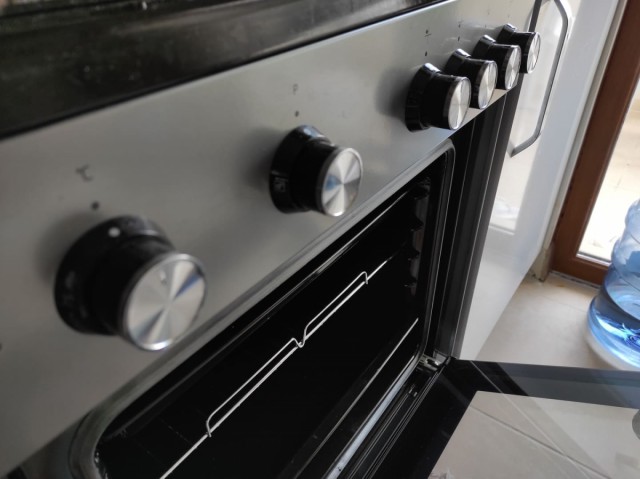 Обзор газовой плиты с электроподжигом BEKO FT 401 SFS
