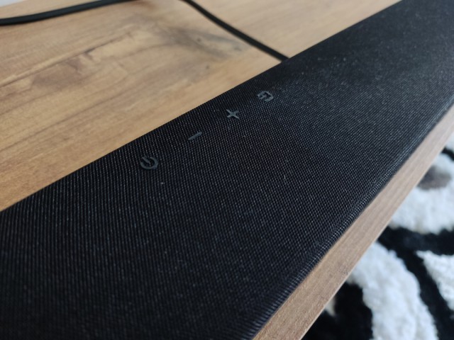 Обзор с живыми фотографиями на саундбар Samsung soundbar A450