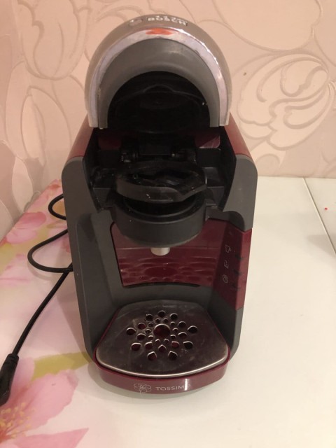 Капсульная кофемашина Tassimo Bosch TAS3203