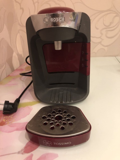 Капсульная кофемашина Tassimo Bosch TAS3203