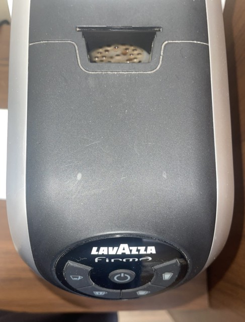 Отзыв на капсульную кофемашину Lavazza LF400 Milk