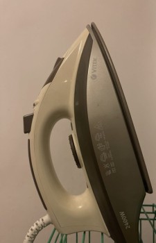 Утюг Vitek VT-1201 BN