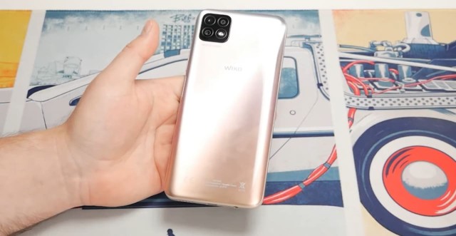 Новый лица врываются в бюджетный сегмент: отзыв Wiko T3
