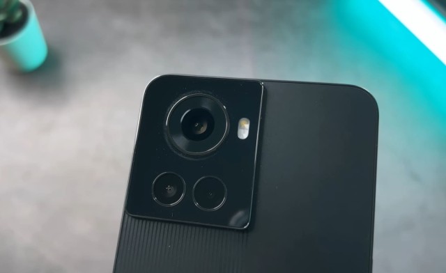 А почему так быстро? Отзыв на OnePlus Ace