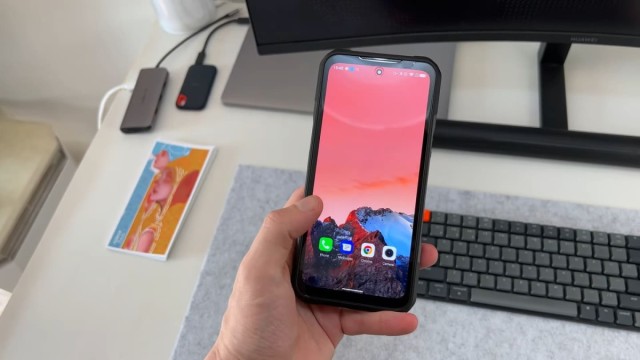 Прочный и навороченный: отзыв на внезапно хороший смартфон DOOGEE V20