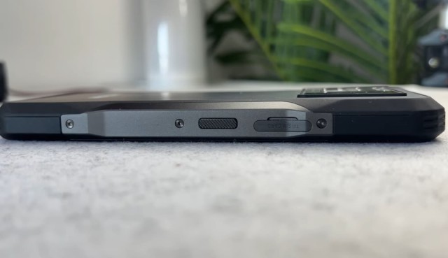Прочный и навороченный: отзыв на внезапно хороший смартфон DOOGEE V20