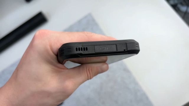 Прочный и навороченный: отзыв на внезапно хороший смартфон DOOGEE V20
